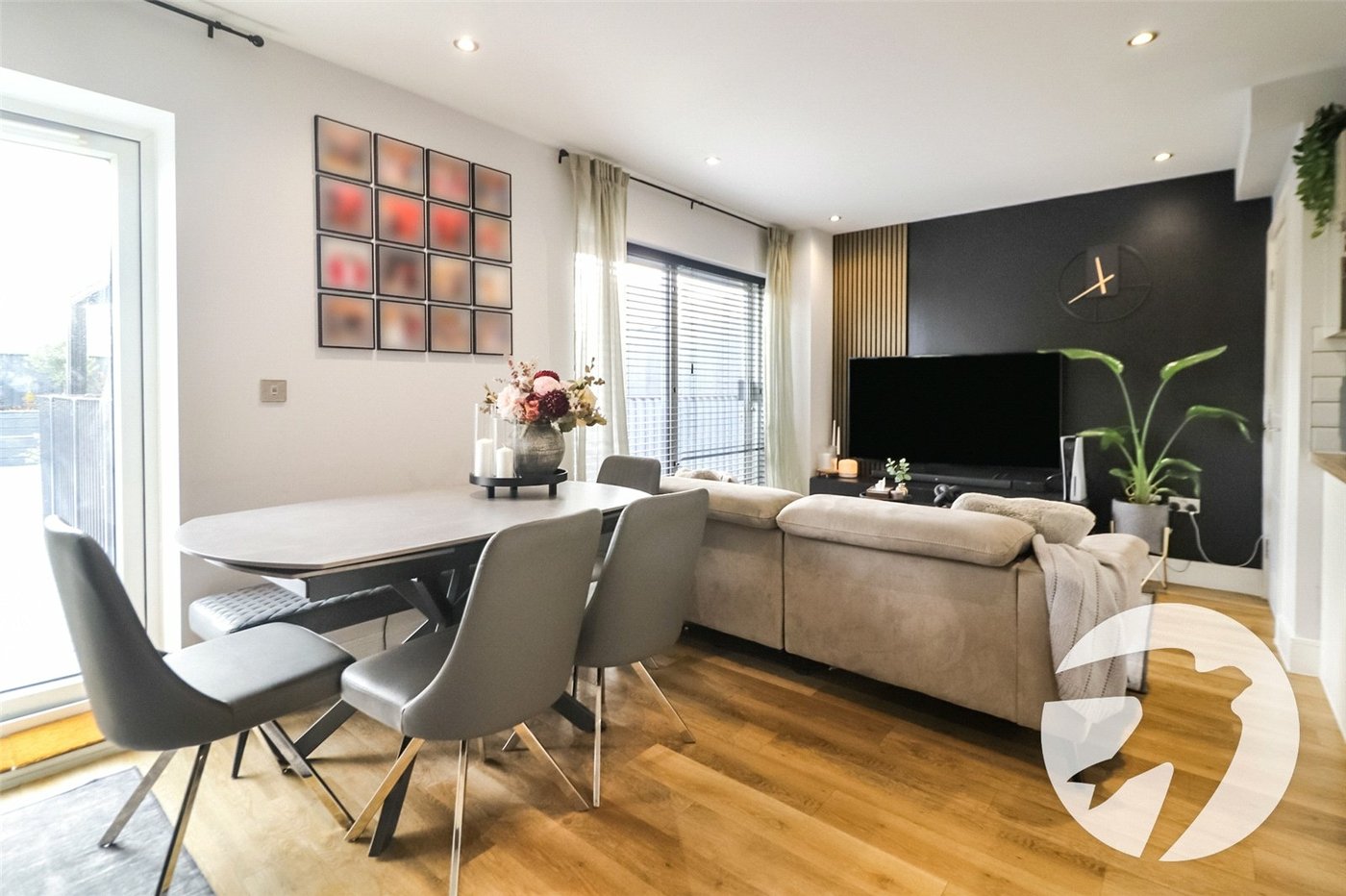 2 bedroom property for sale in The Quarry | Robinson Jackson