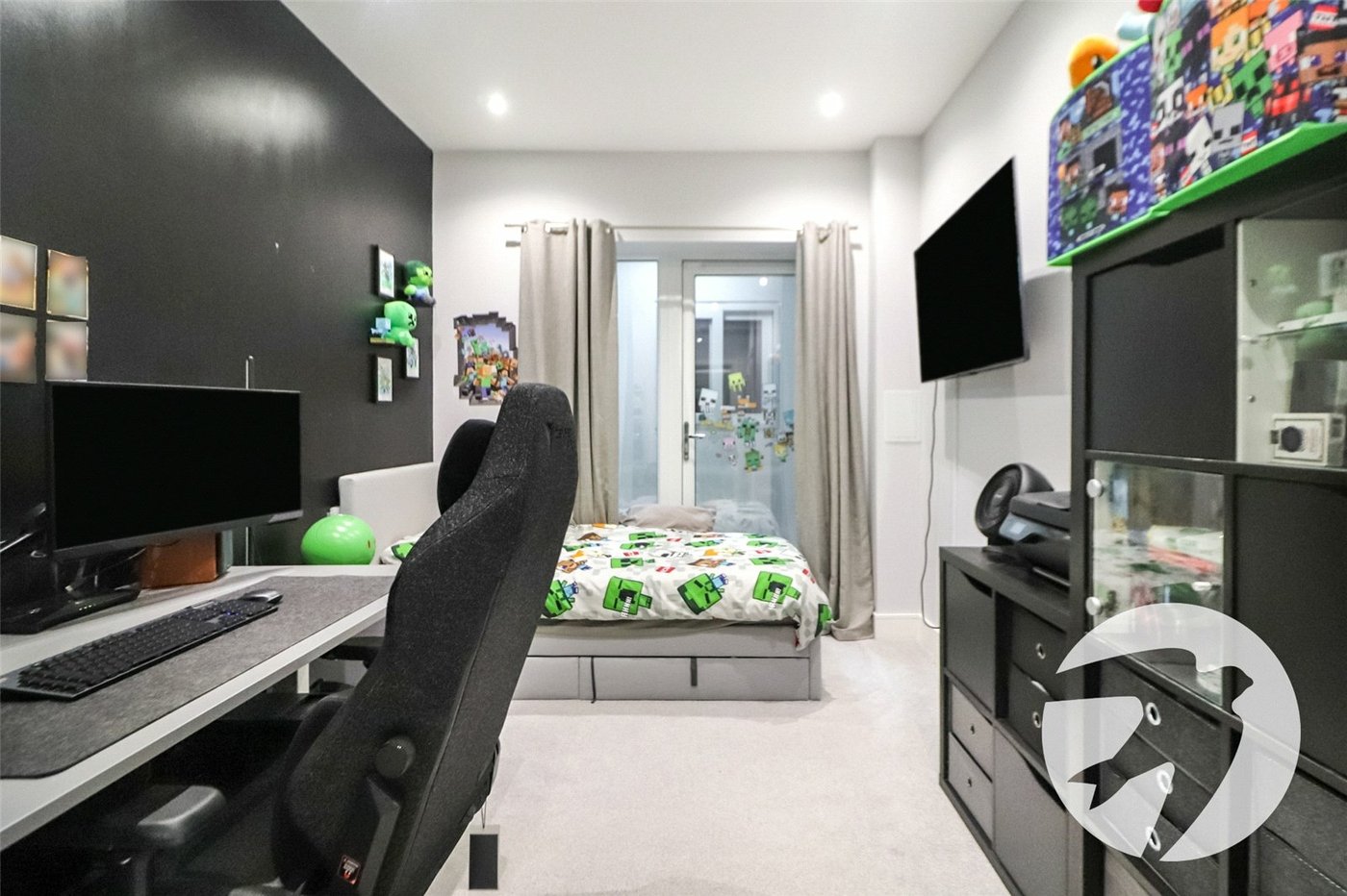 2 bedroom property for sale in The Quarry | Robinson Jackson