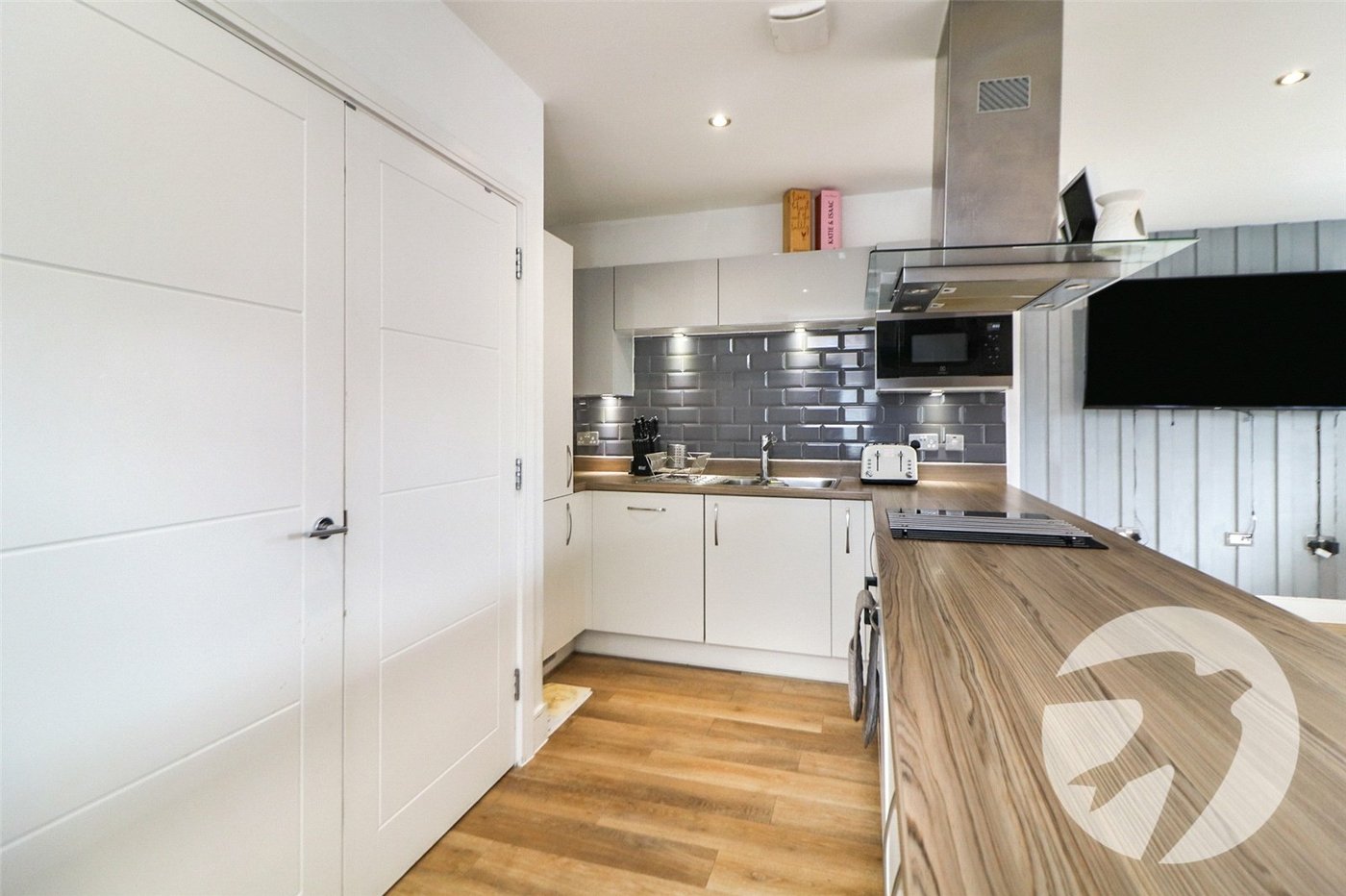 2 bedroom property for sale in Erith | Robinson Jackson