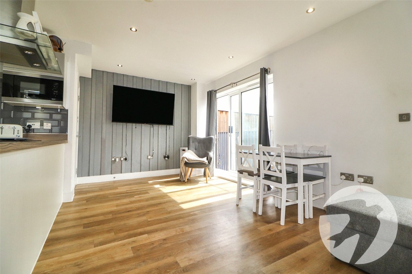 2 bedroom property for sale in Erith | Robinson Jackson