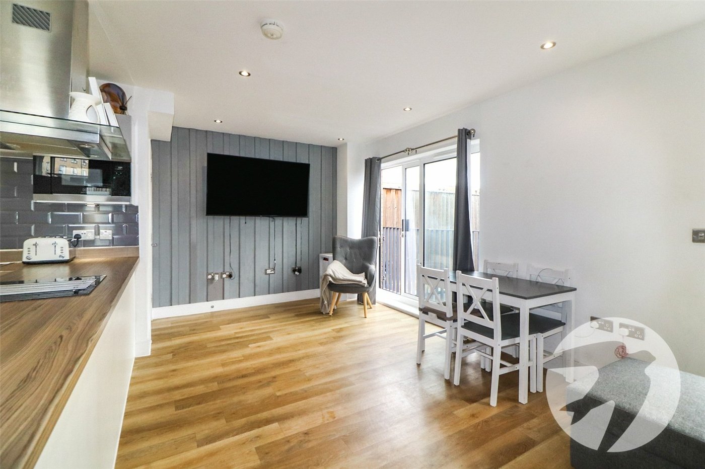 2 bedroom property for sale in Erith | Robinson Jackson