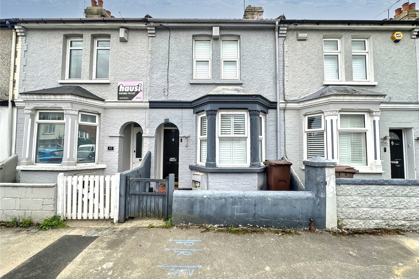 4 bedroom house for sale in Gillingham | Robinson Michael & Jackson