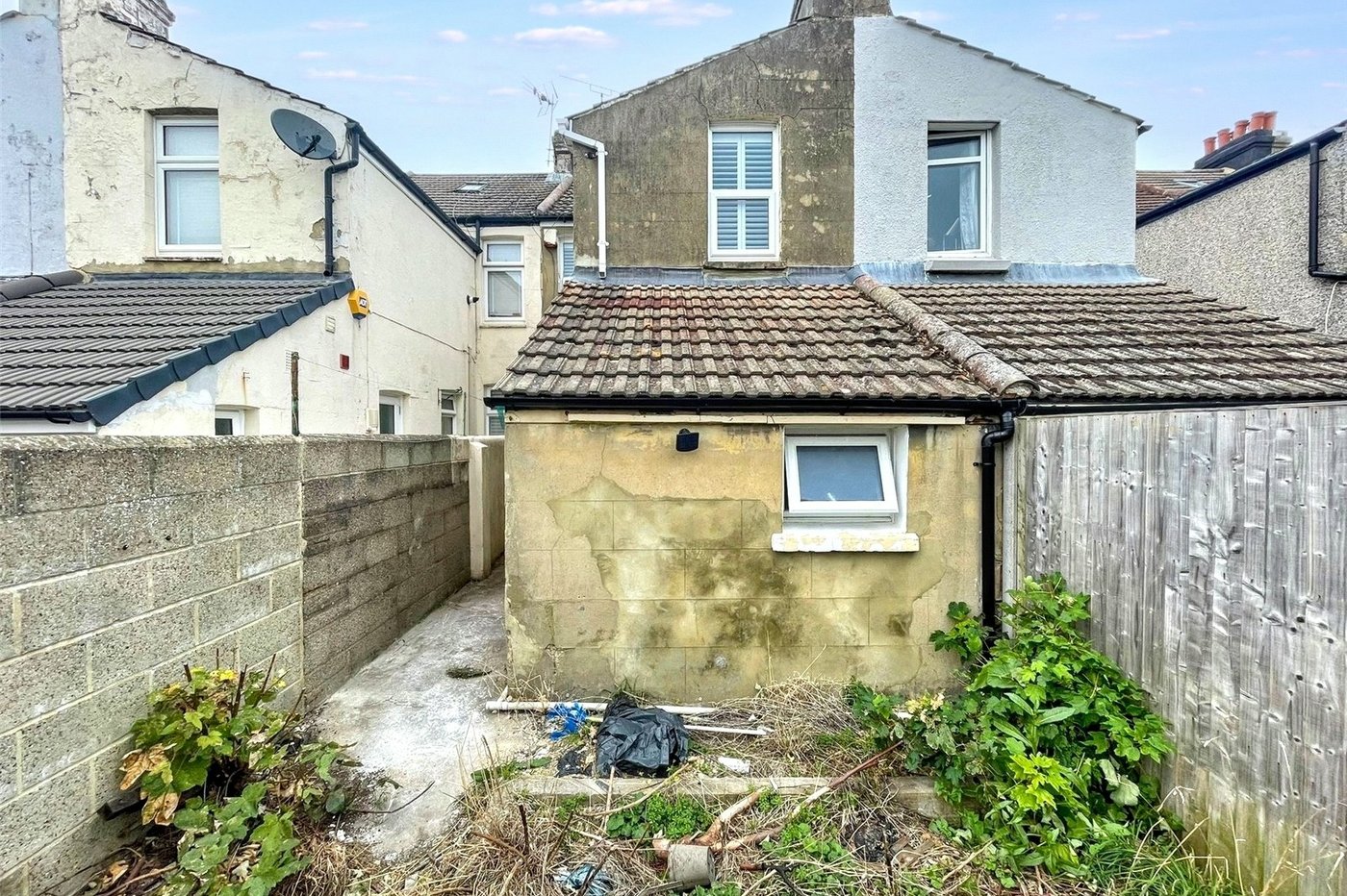 4 bedroom house for sale in Gillingham | Robinson Michael & Jackson