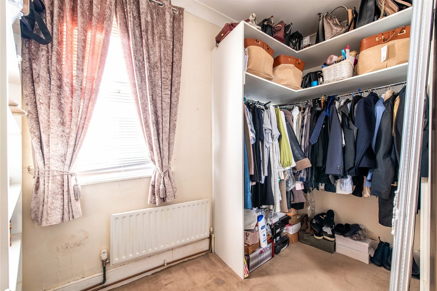 6 bedroom house for sale in Gillingham | Robinson Michael & Jackson