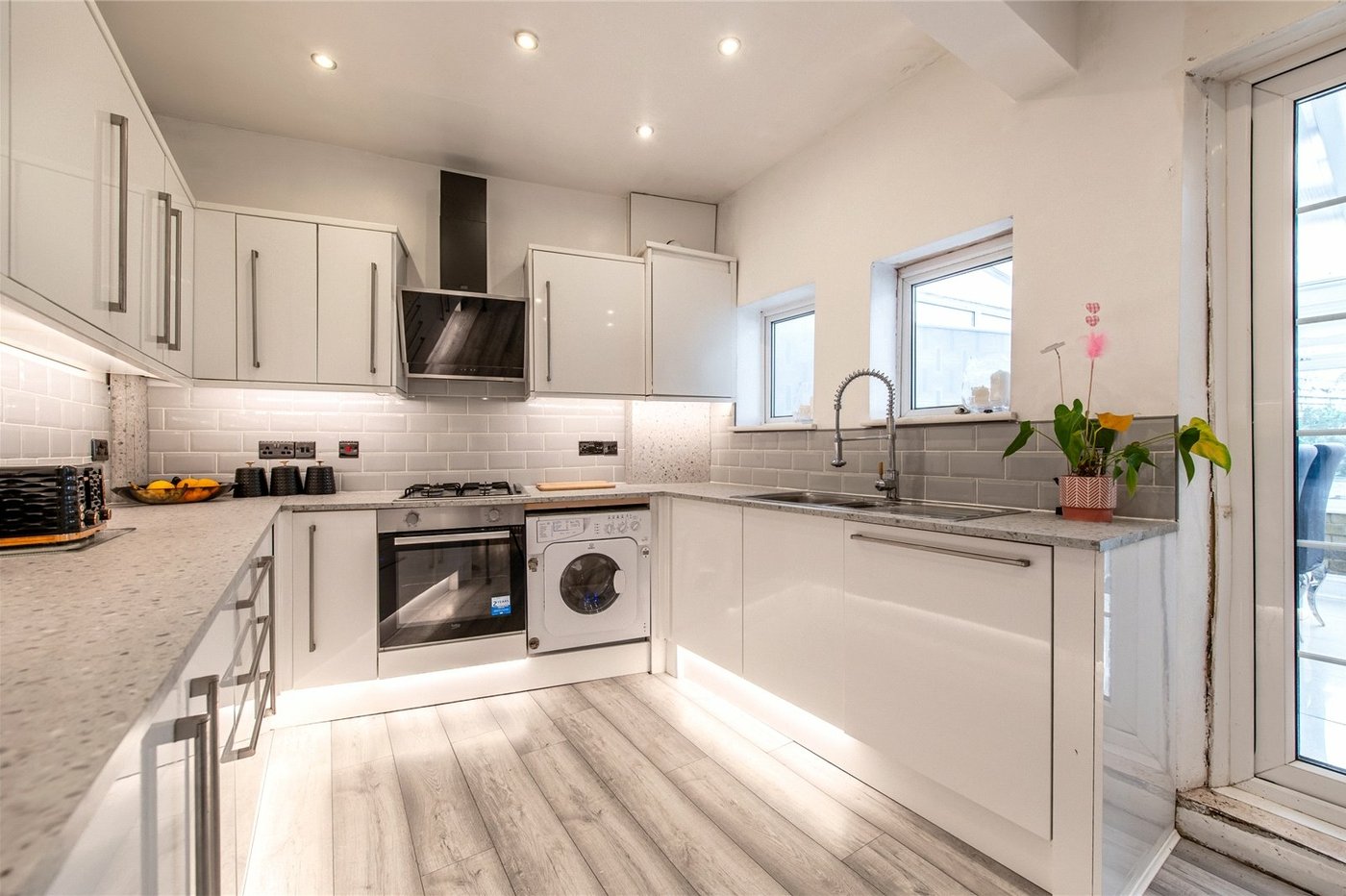 6 bedroom house for sale in Gillingham | Robinson Michael & Jackson