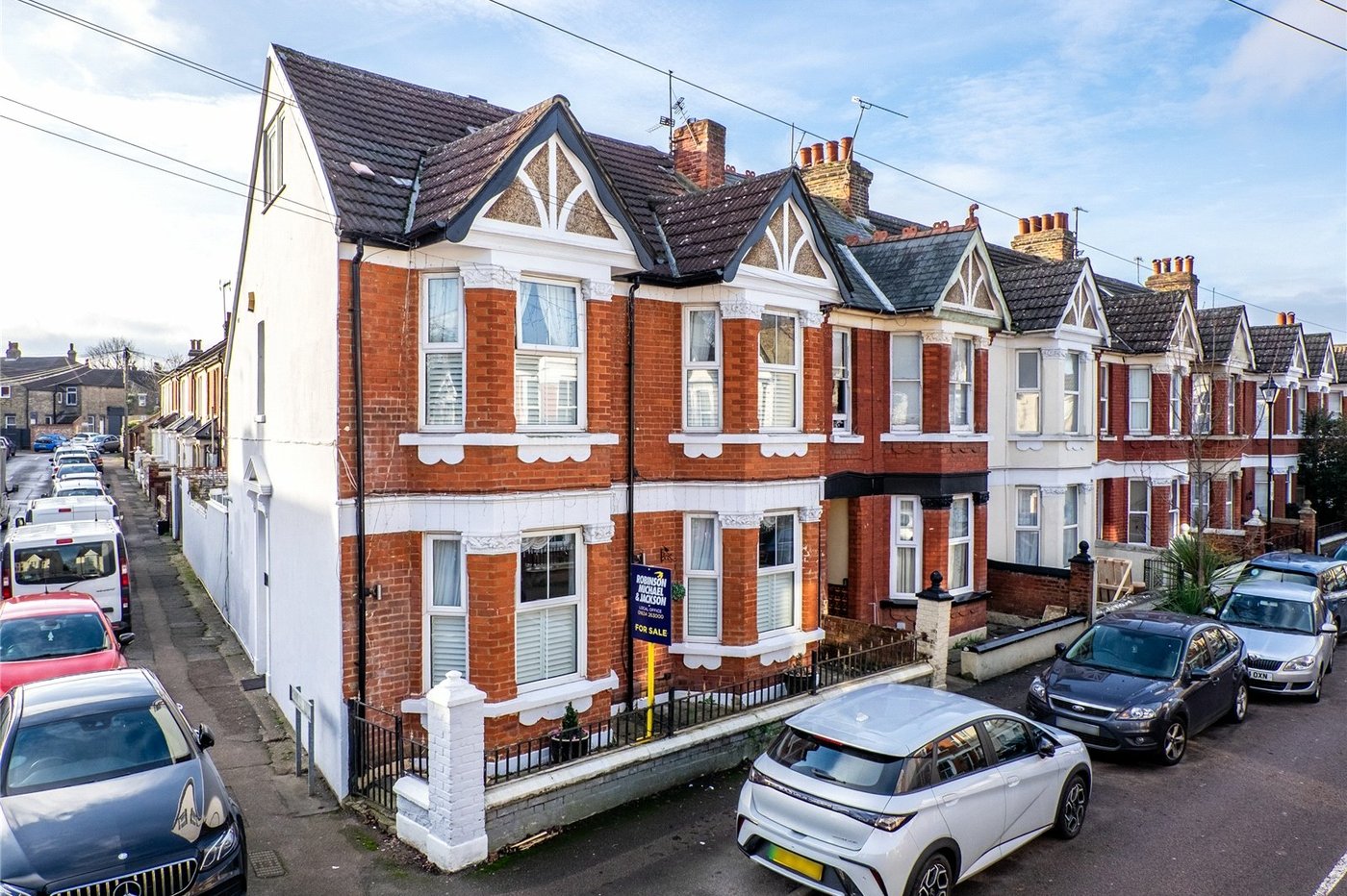 6 bedroom house for sale in Gillingham | Robinson Michael & Jackson