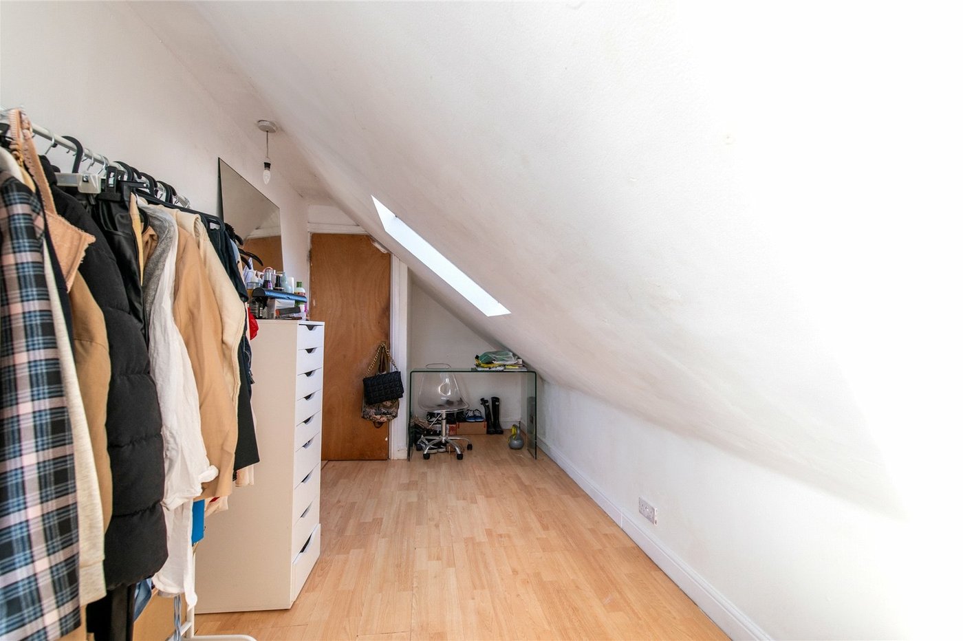 6 bedroom house for sale in Gillingham | Robinson Michael & Jackson