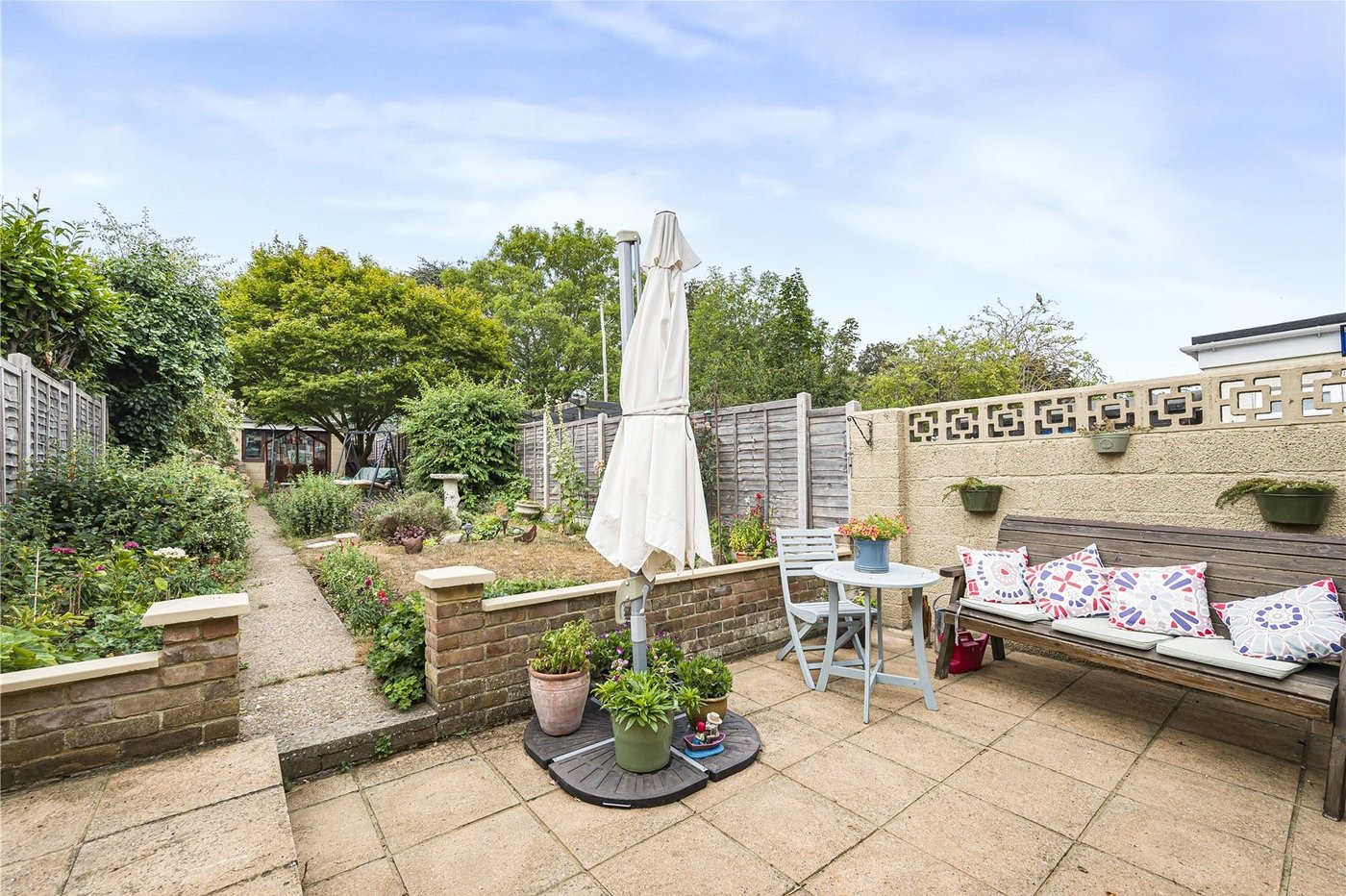 3 bedroom house for sale in Gillingham | Robinson Michael & Jackson