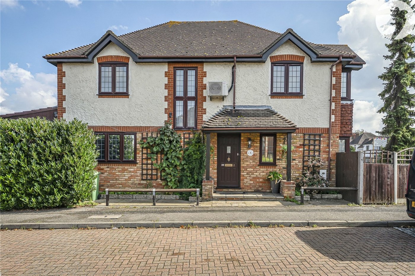 4 bedroom house for sale in West Dartford | Robinson Jackson