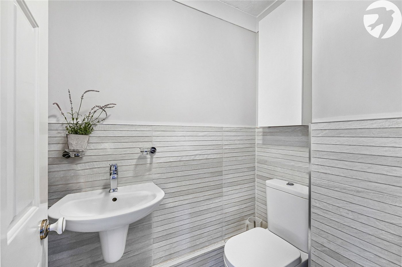 4 bedroom house for sale in West Dartford | Robinson Jackson