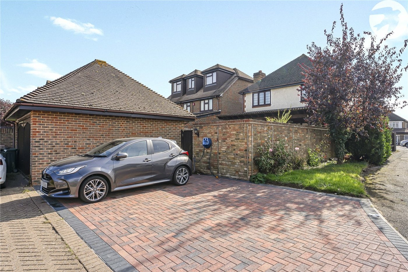 4 bedroom house for sale in West Dartford | Robinson Jackson