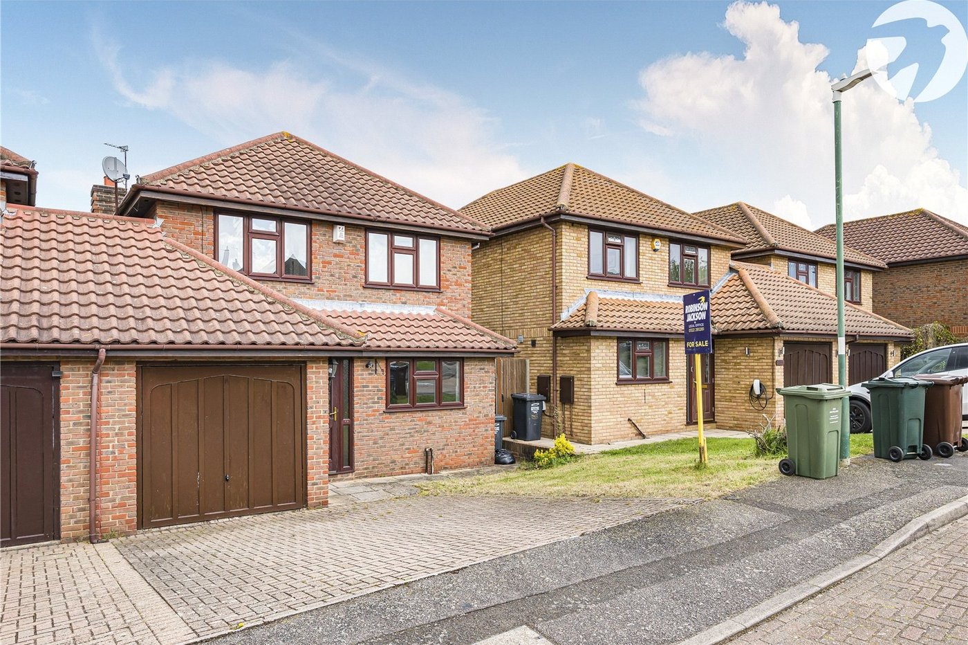 4 bedroom house for sale in West Dartford | Robinson Jackson