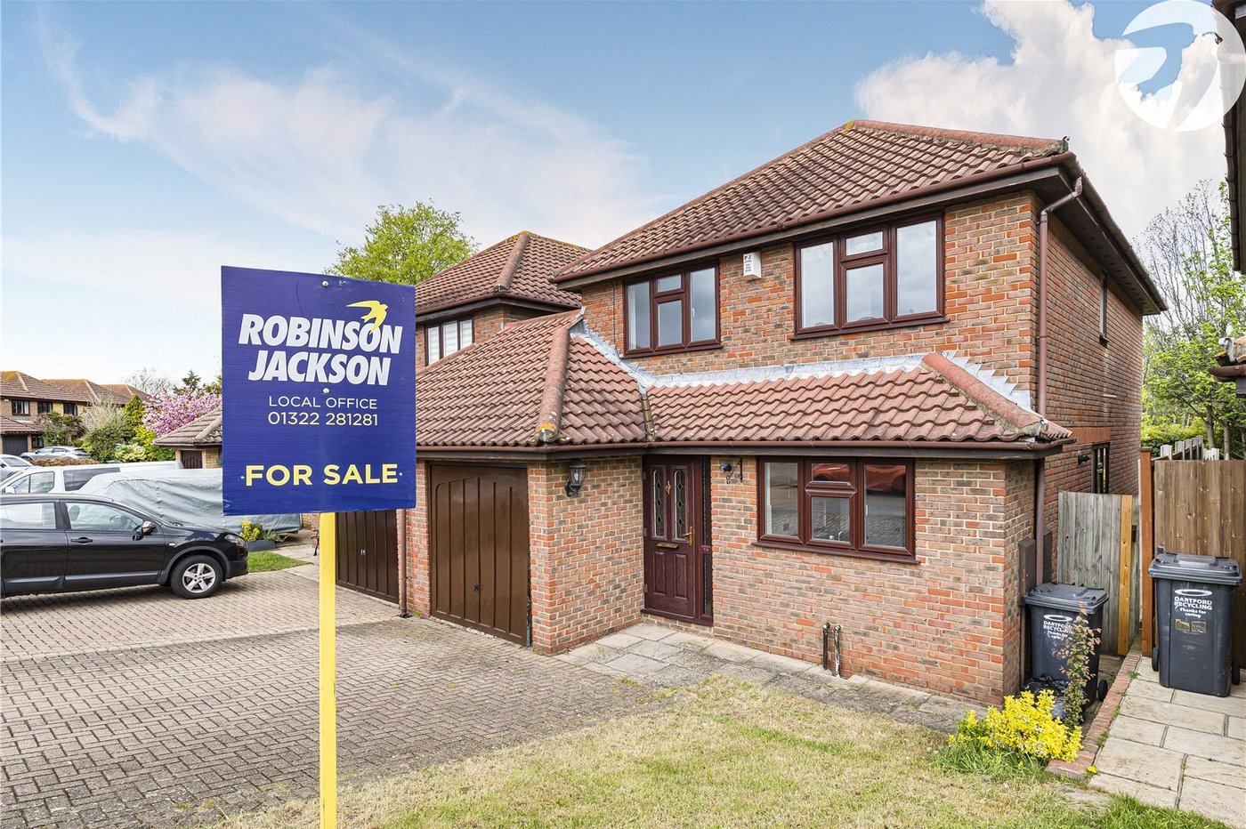4 bedroom house for sale in West Dartford | Robinson Jackson