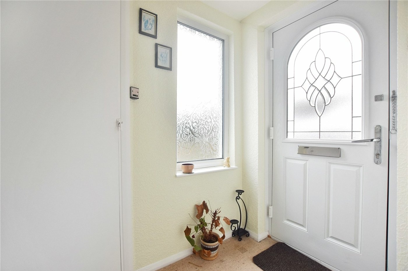 3 bedroom bungalow for sale in Dartford | Robinson Jackson