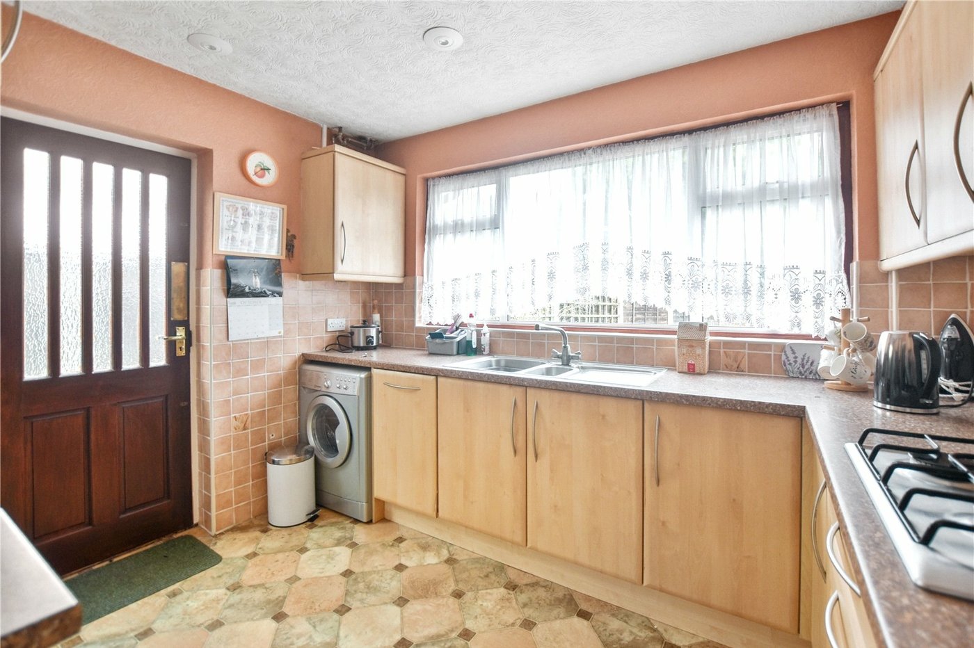 3 bedroom bungalow for sale in Dartford | Robinson Jackson