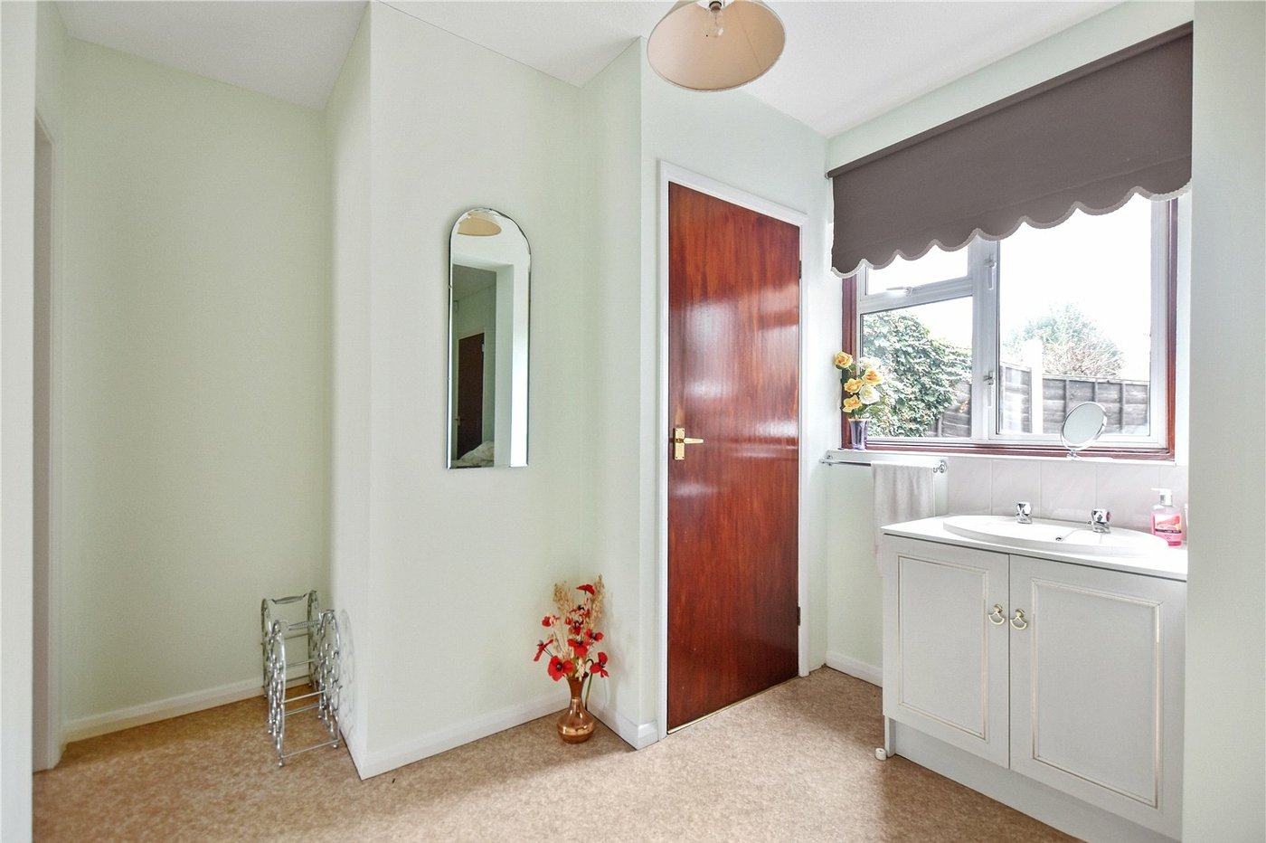 3 bedroom bungalow for sale in Dartford | Robinson Jackson