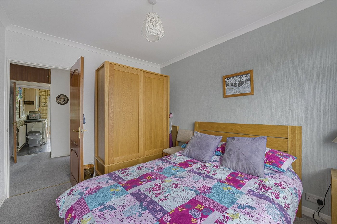 3 bedroom bungalow for sale in Dartford | Robinson Jackson