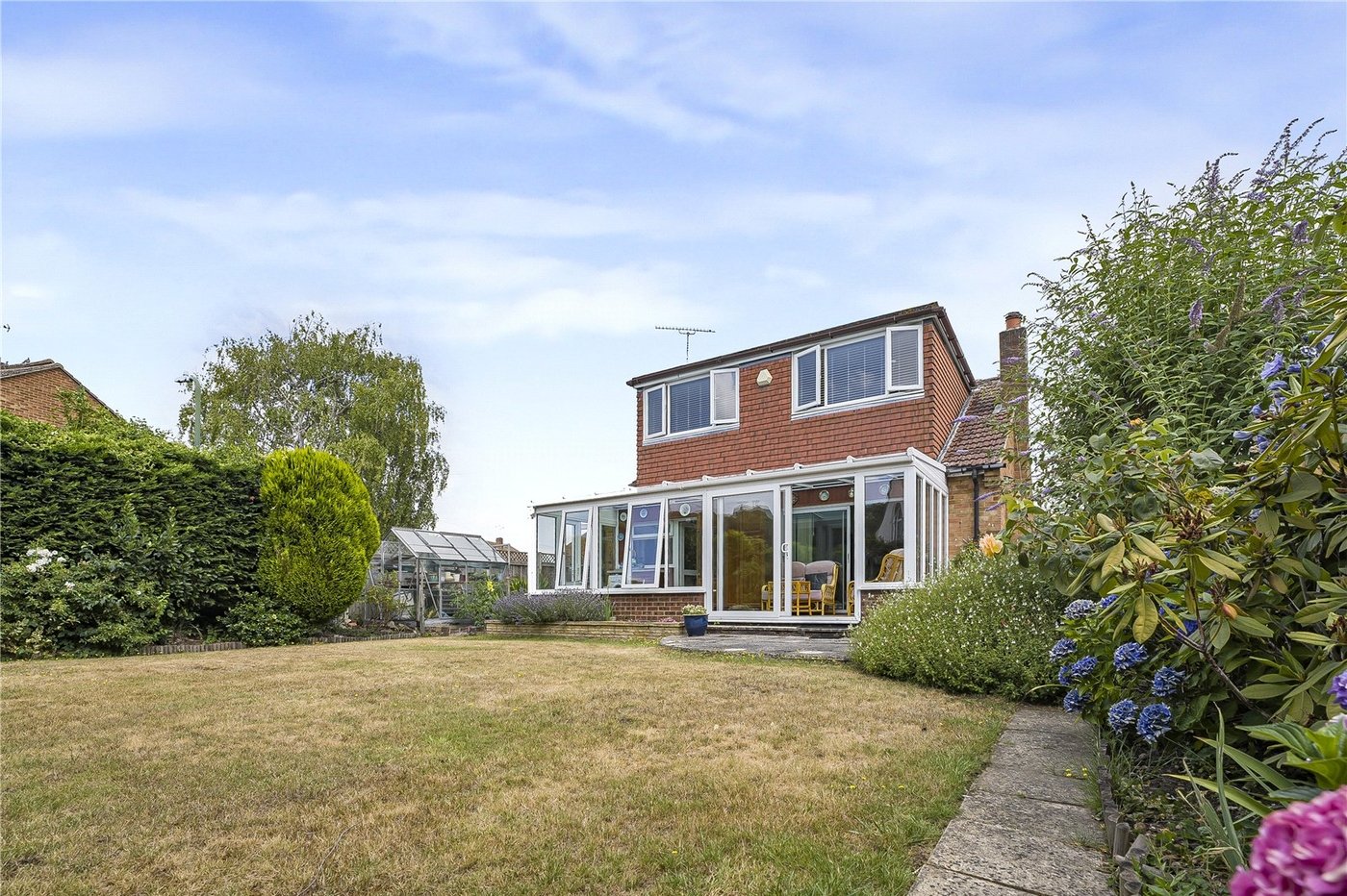 3 bedroom bungalow for sale in Dartford | Robinson Jackson