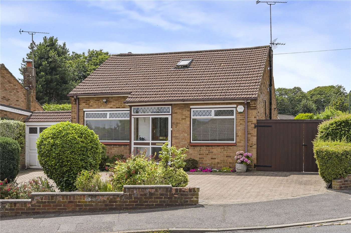 3 bedroom bungalow for sale in Dartford | Robinson Jackson