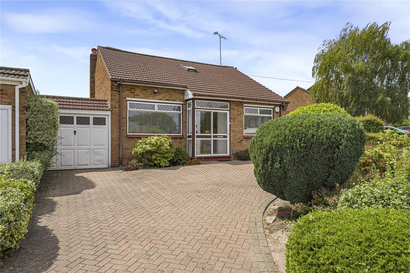 3 bedroom bungalow for sale in Dartford | Robinson Jackson