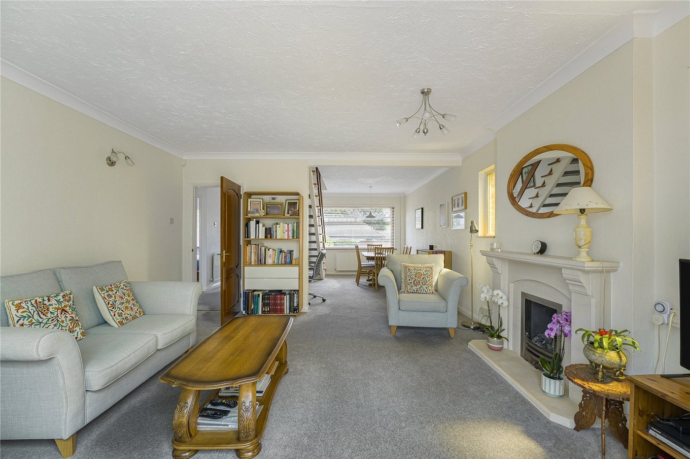 3 bedroom bungalow for sale in Dartford | Robinson Jackson