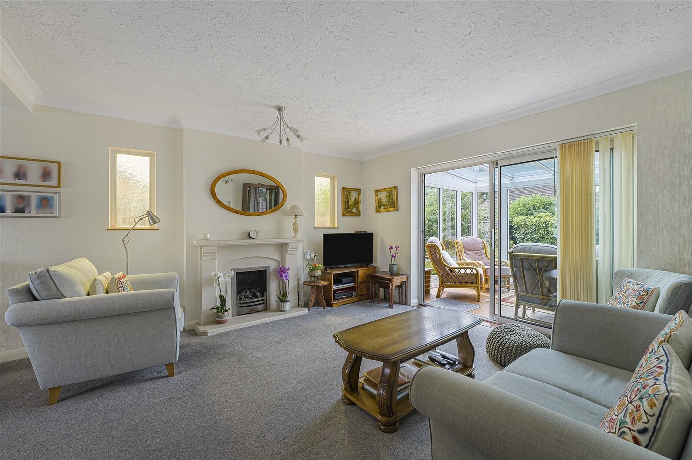 3 bedroom bungalow for sale in Dartford | Robinson Jackson