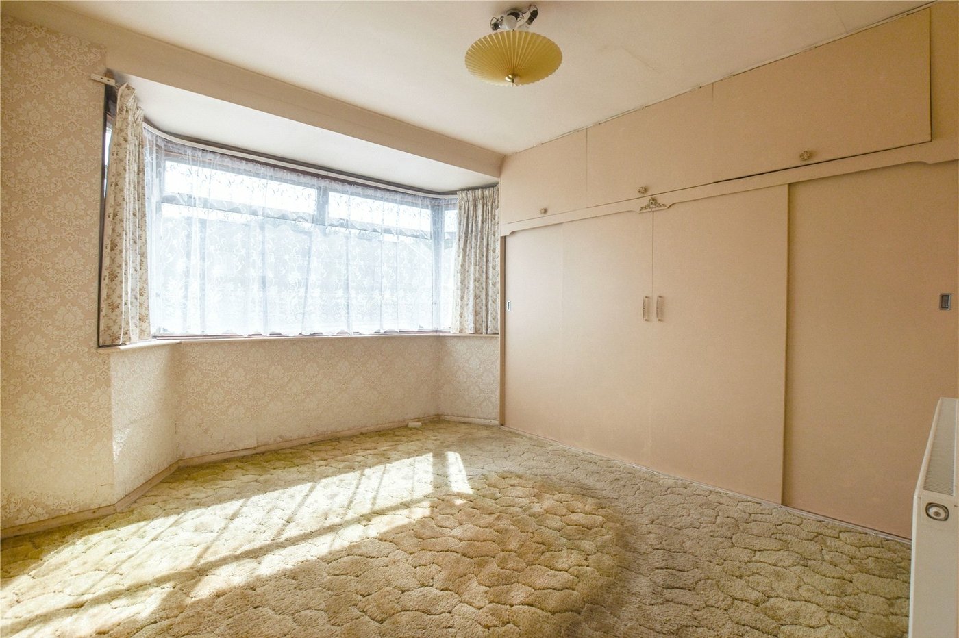 3 bedroom bungalow for sale in Joydens Wood | Robinson Jackson