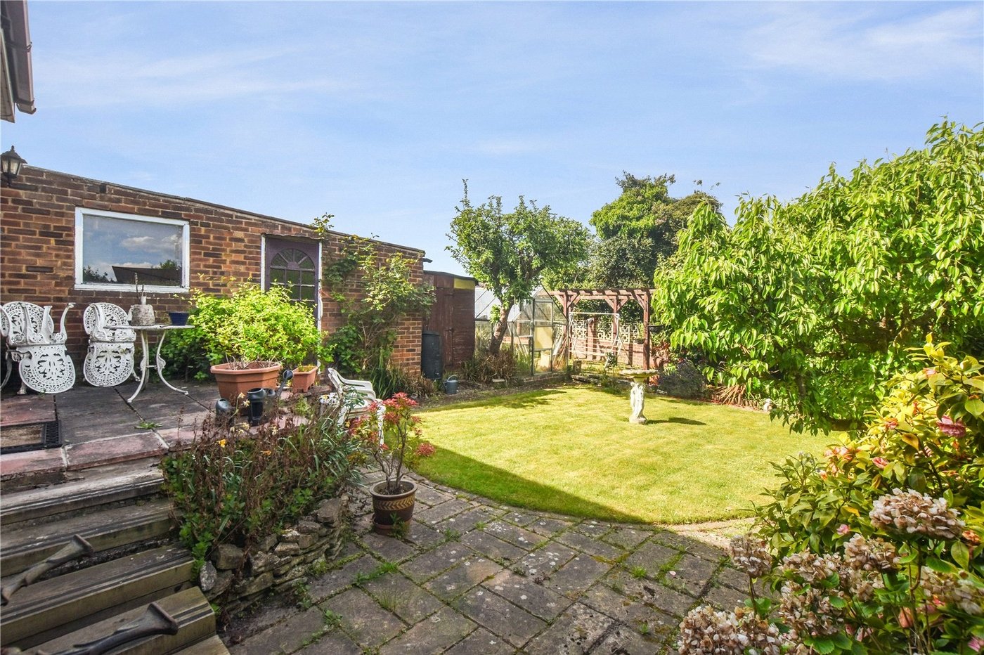 3 bedroom bungalow for sale in Joydens Wood | Robinson Jackson