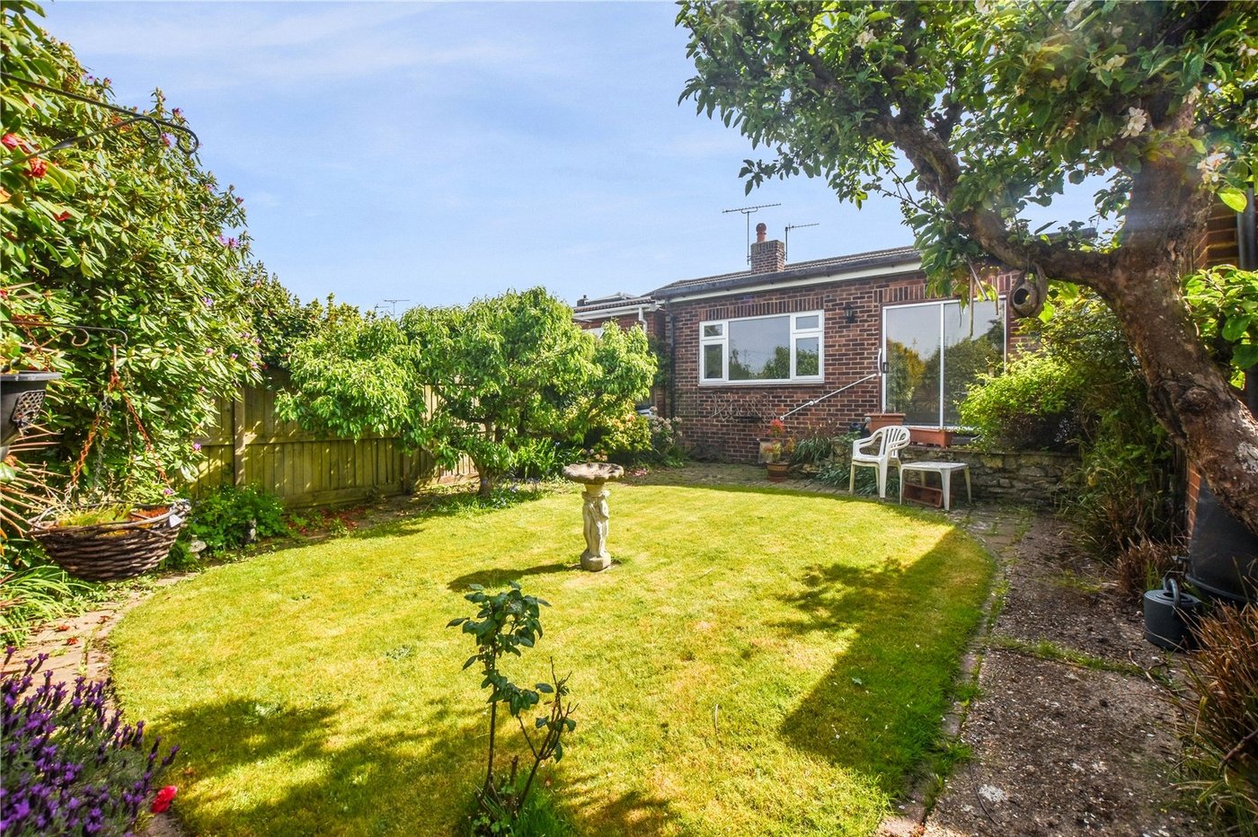 3 bedroom bungalow for sale in Joydens Wood | Robinson Jackson