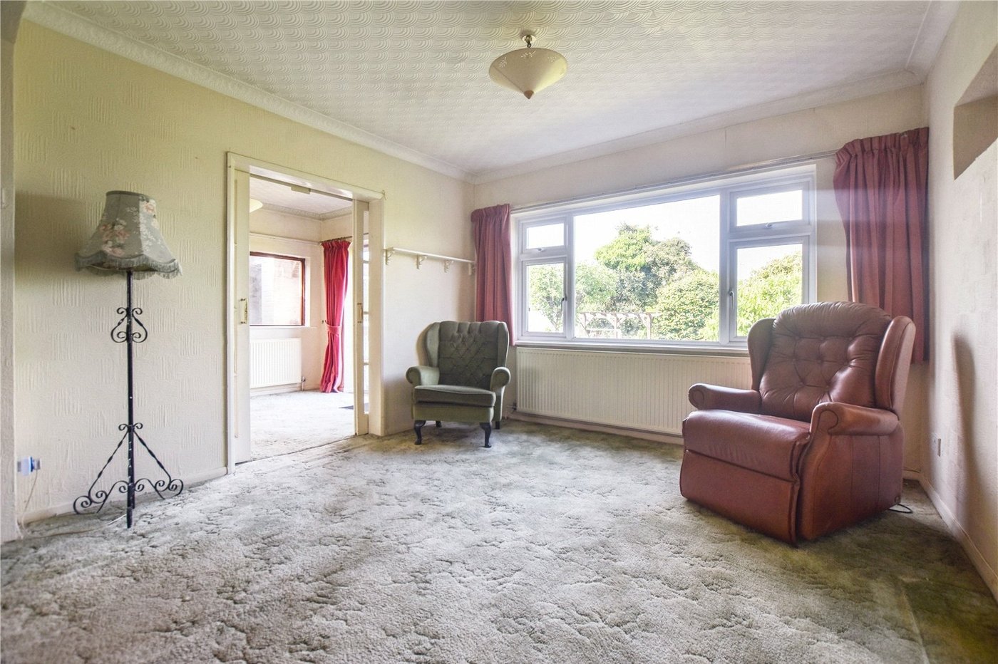 3 bedroom bungalow for sale in Joydens Wood | Robinson Jackson