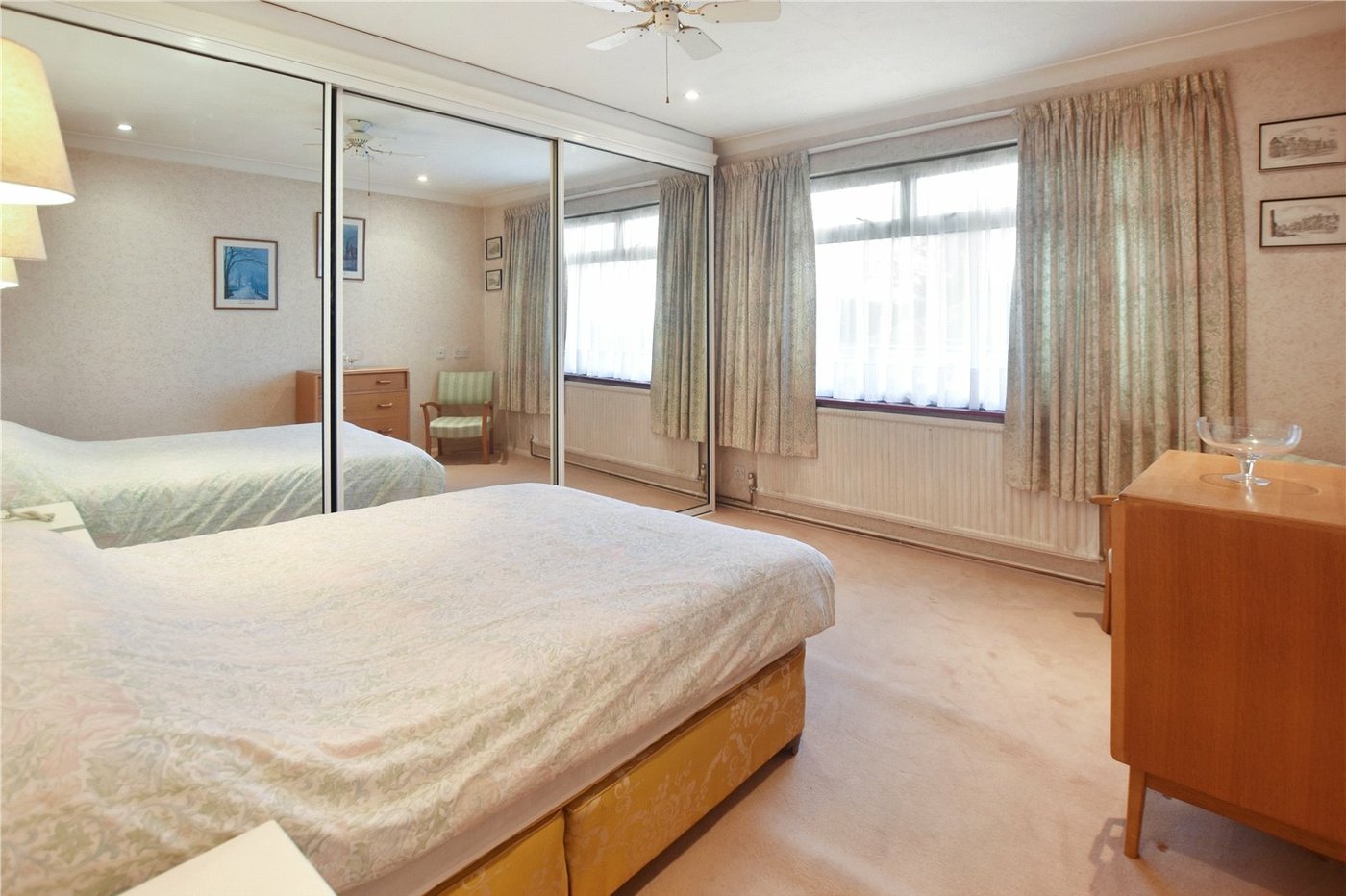 3 bedroom bungalow for sale in Joydens Wood | Robinson Jackson