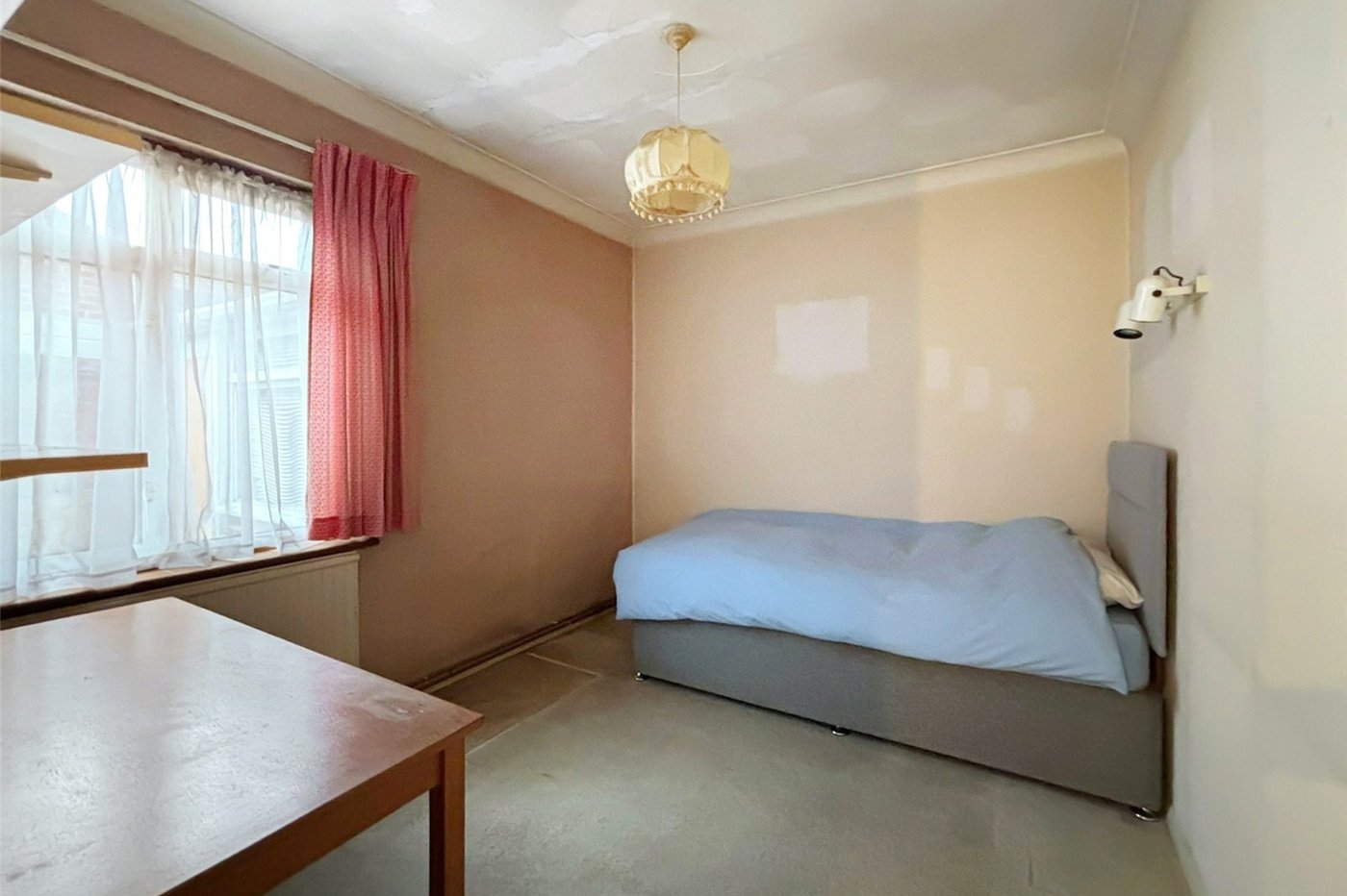 3 bedroom bungalow for sale in Joydens Wood | Robinson Jackson