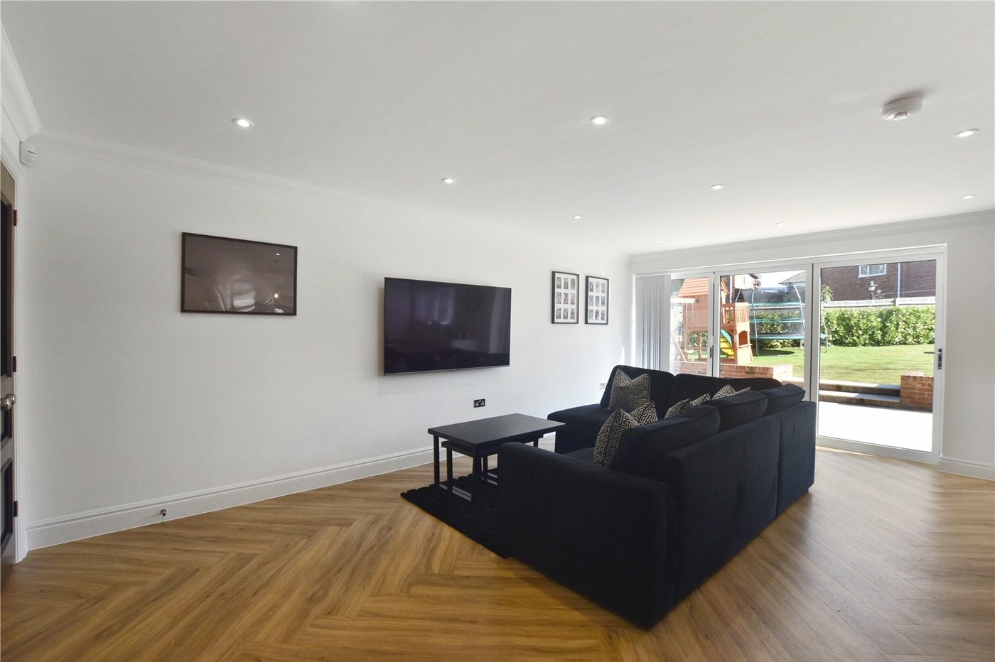 5 bedroom house for sale in Joydens Wood | Robinson Jackson