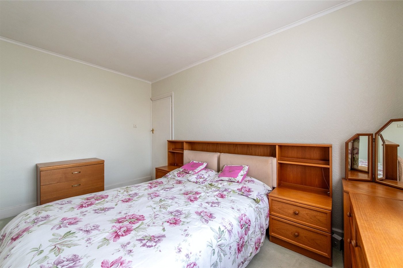 3 bedroom house for sale in Gravesend | Robinson Michael & Jackson