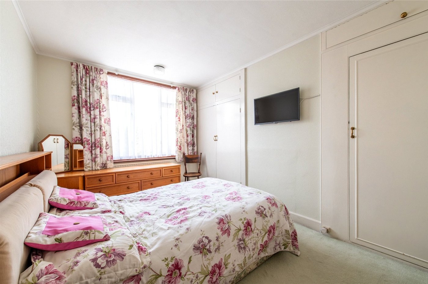 3 bedroom house for sale in Gravesend | Robinson Michael & Jackson