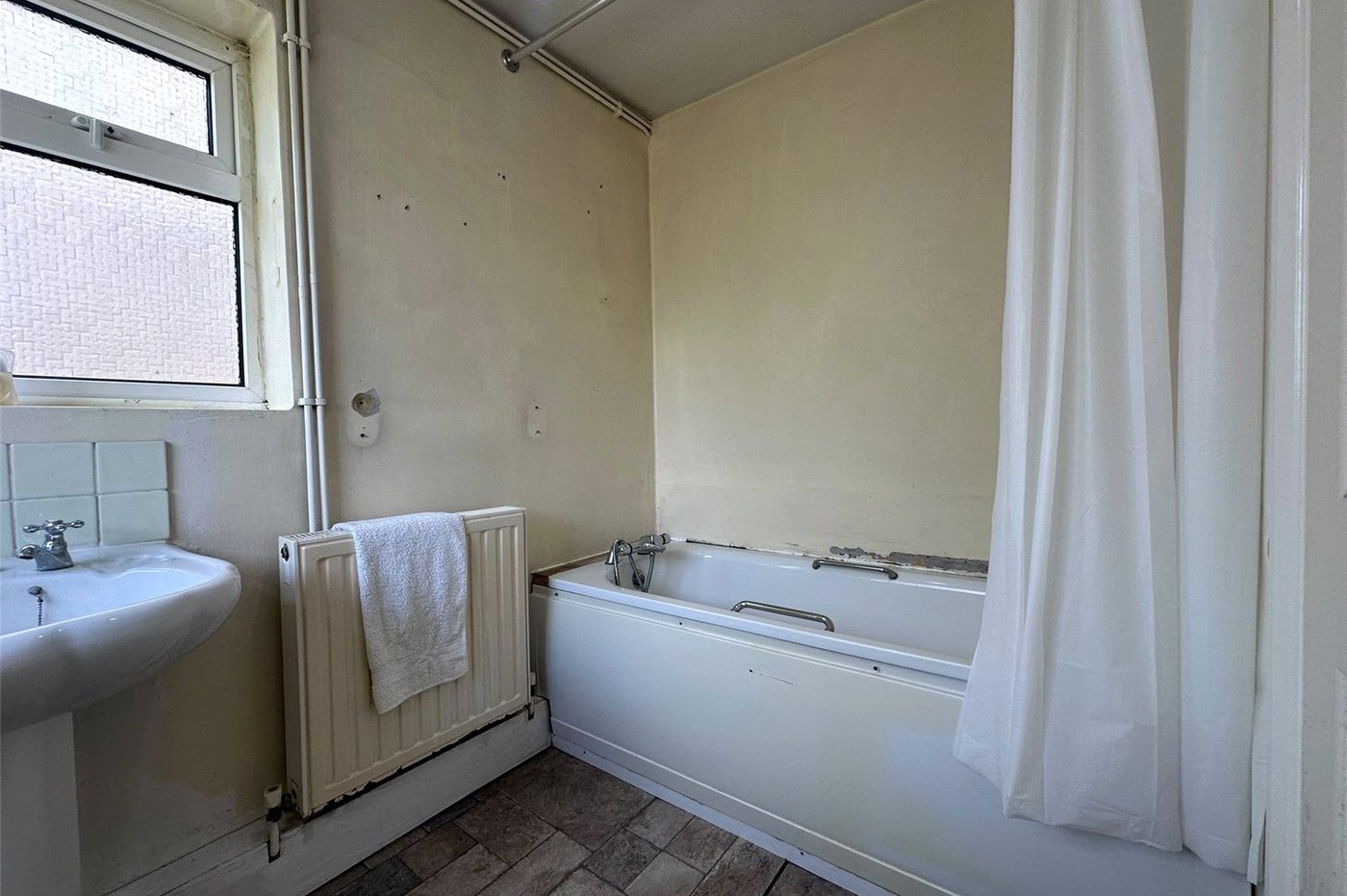 3 bedroom house for sale in Gravesend | Robinson Michael & Jackson