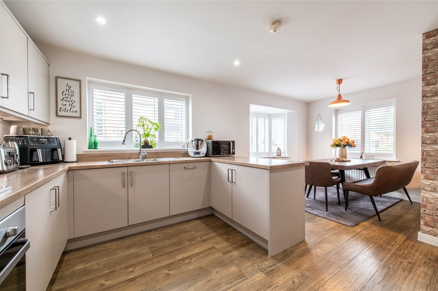 4 bedroom house for sale in Gravesend | Robinson Michael & Jackson