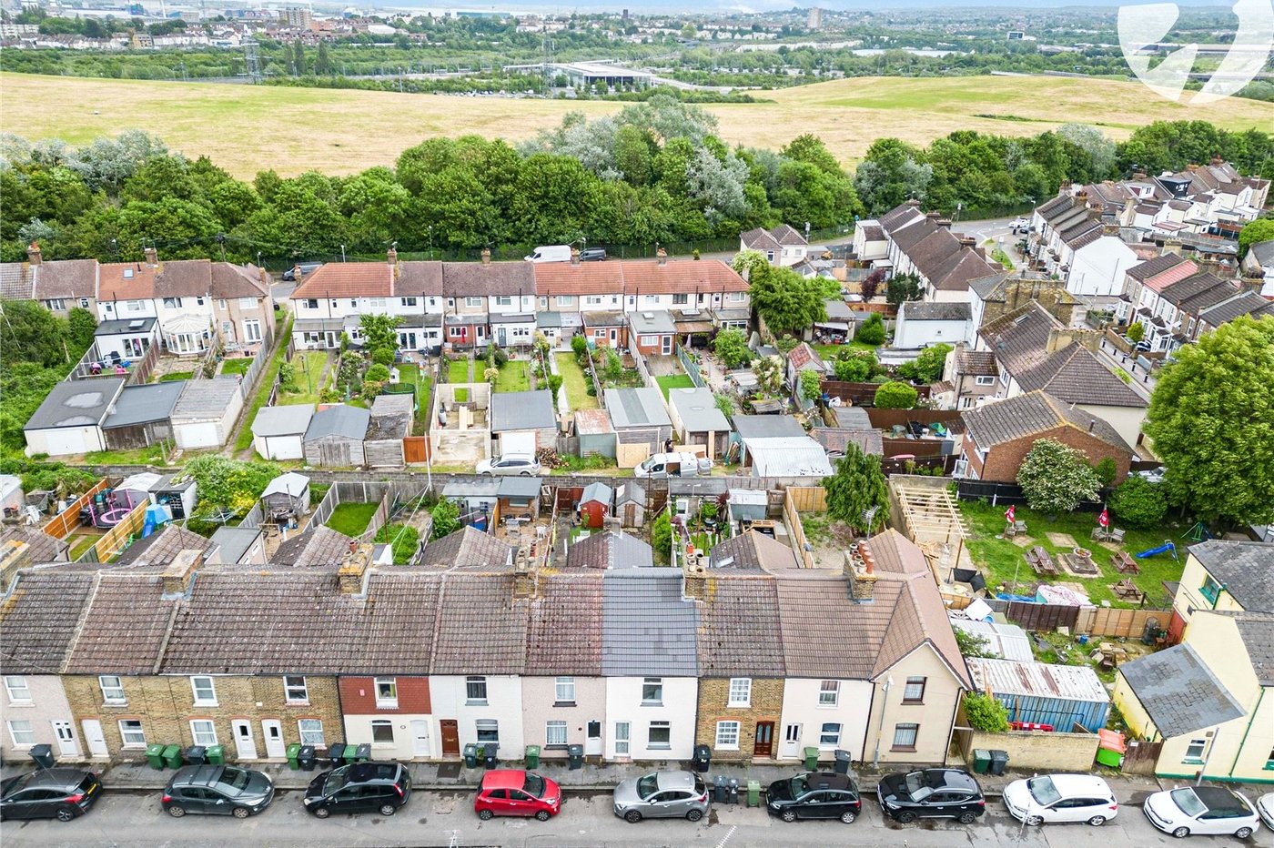 house for sale in Kent, DA10 Robinson Jackson