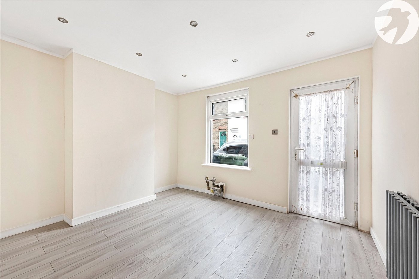 house for sale in Kent, DA10 Robinson Jackson