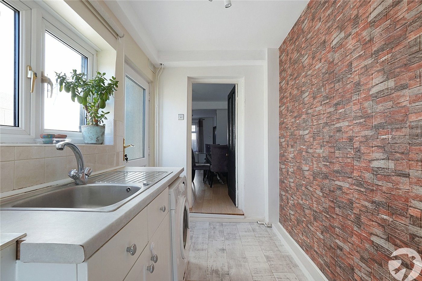 2 bedroom house for sale in Swanscombe | Robinson Jackson