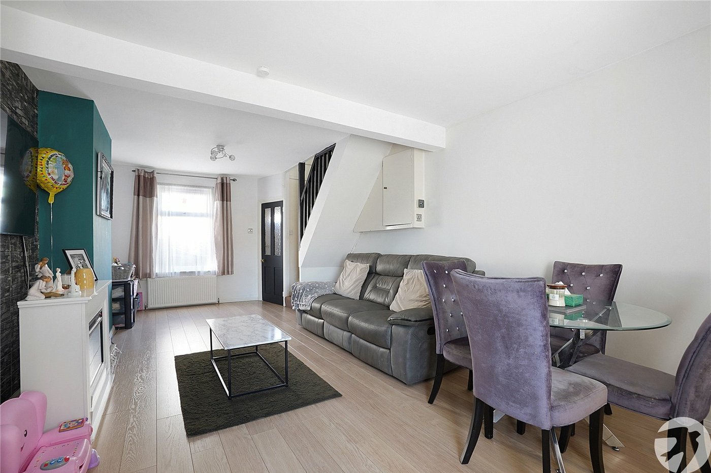 2 bedroom house for sale in Swanscombe | Robinson Jackson