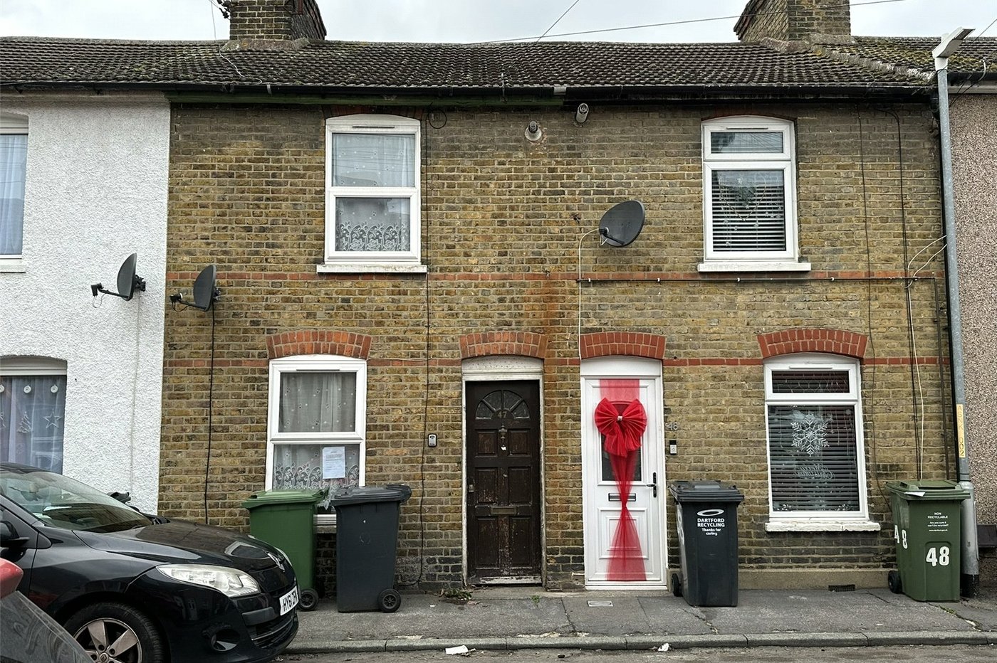 2 bedroom house for sale in Swanscombe | Robinson Jackson