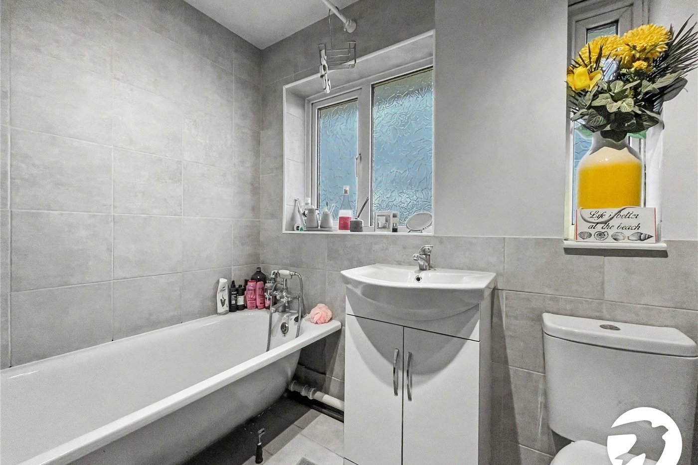 3 bedroom house for sale in Walderslade | Robinson Michael & Jackson