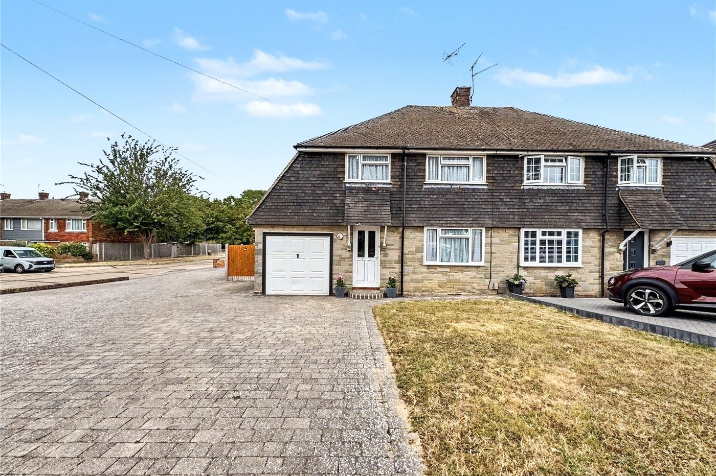 3 bedroom house for sale in Rainham | Robinson Michael & Jackson