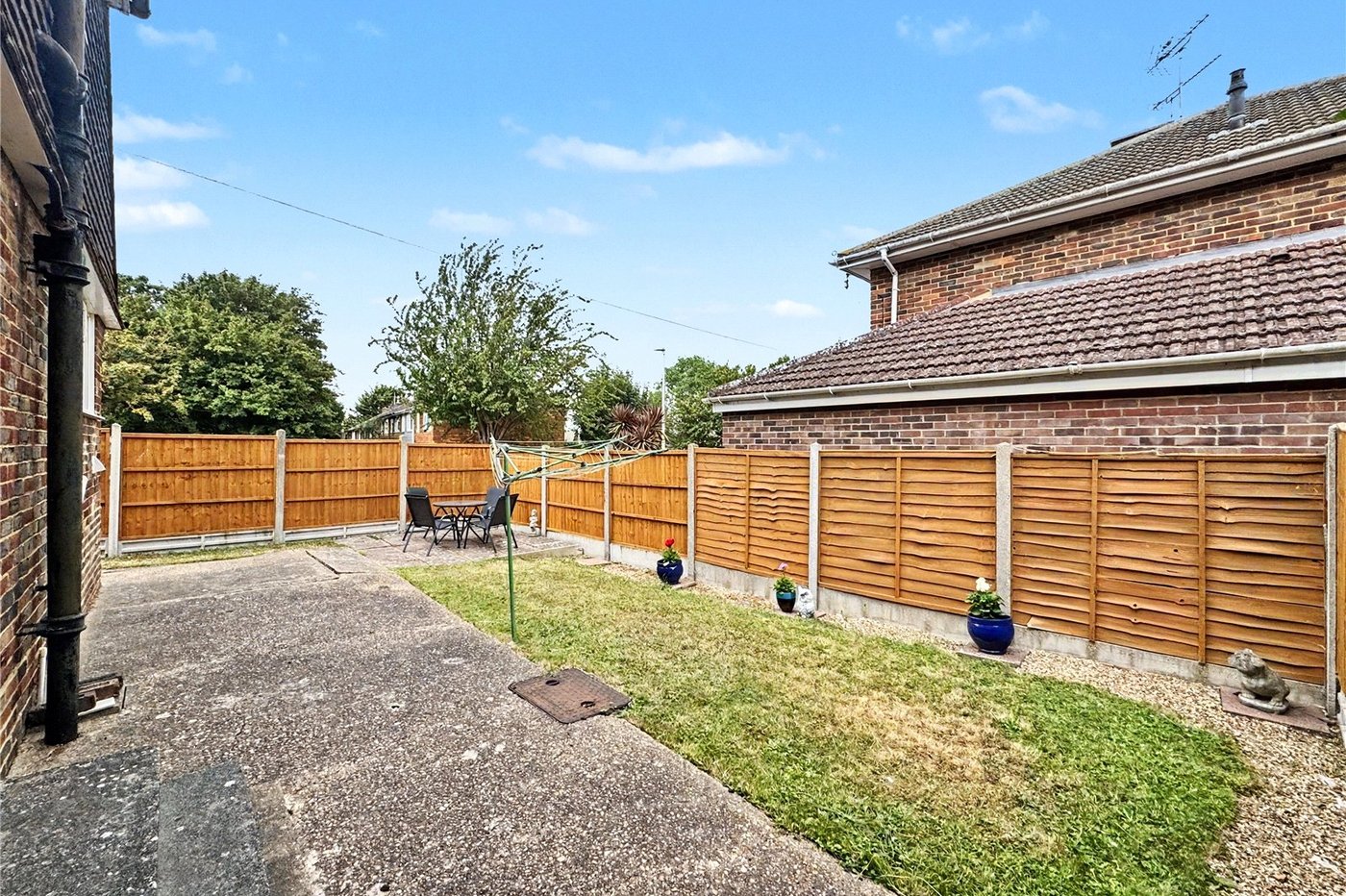 3 bedroom house for sale in Rainham | Robinson Michael & Jackson