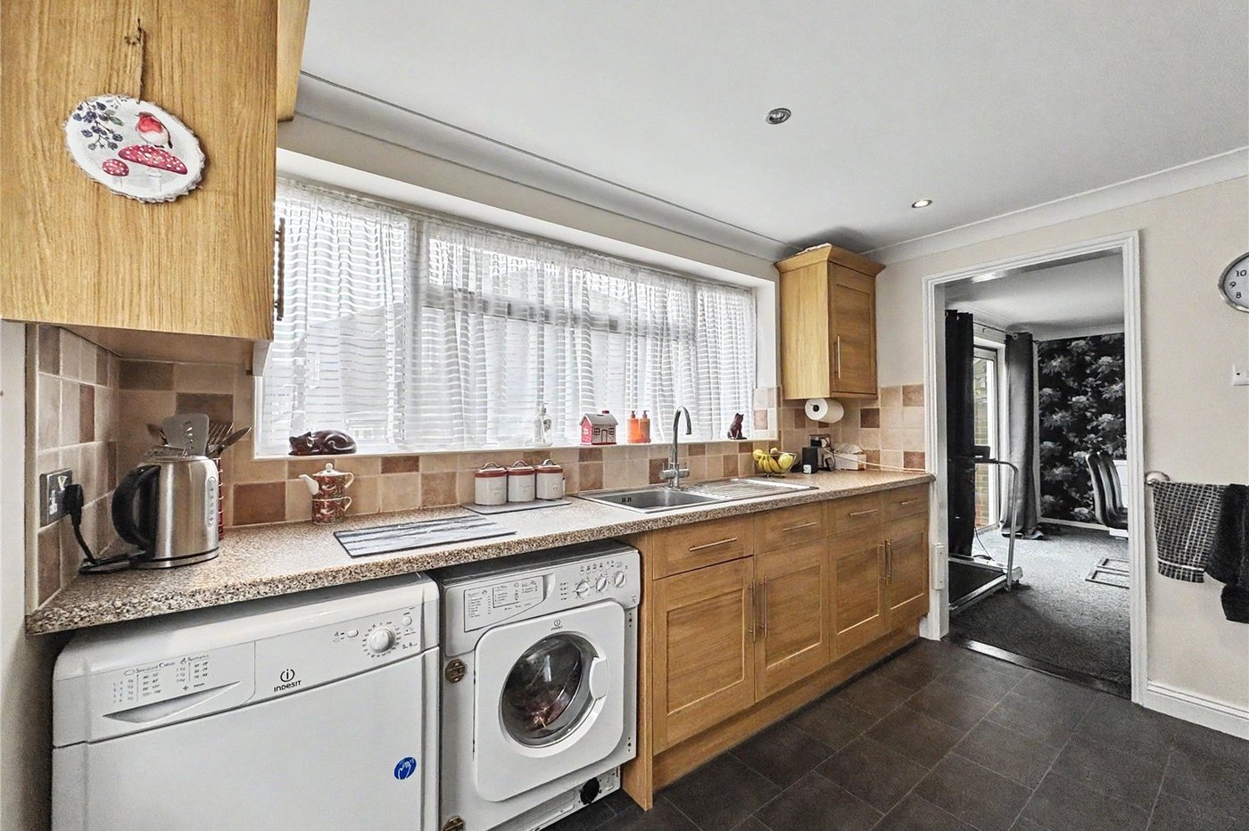 3 bedroom house for sale in Rainham | Robinson Michael & Jackson