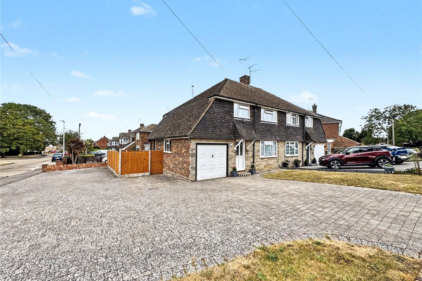 3 bedroom house for sale in Rainham | Robinson Michael & Jackson