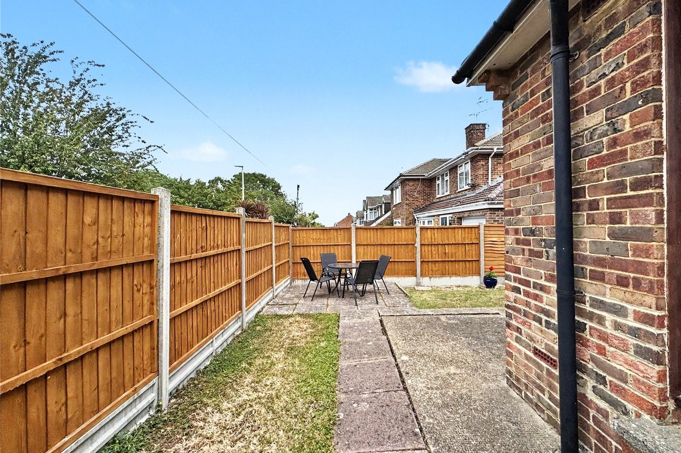 3 bedroom house for sale in Rainham | Robinson Michael & Jackson