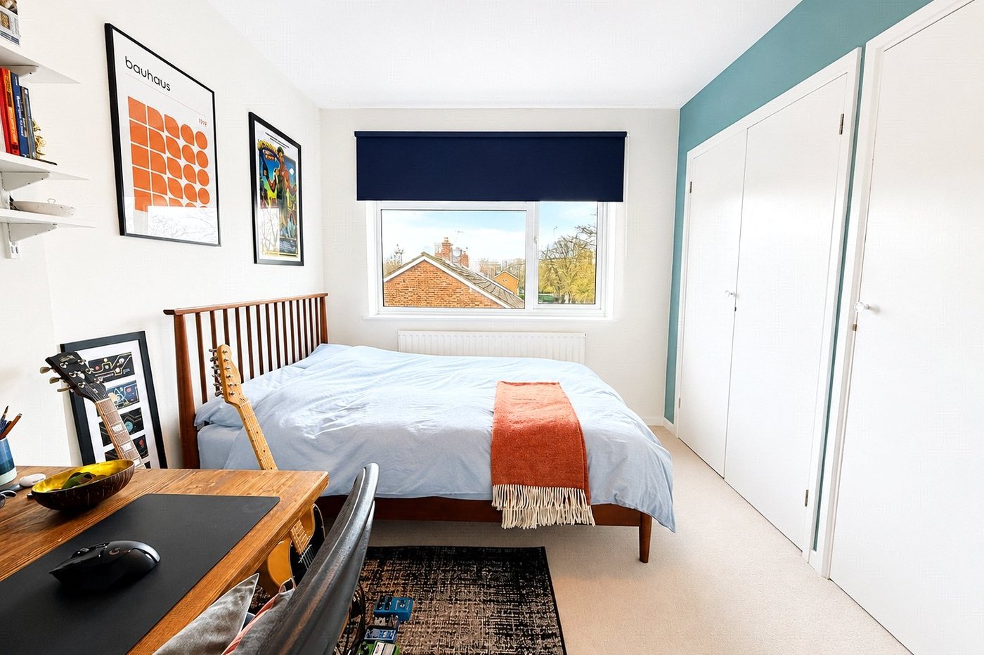 2 bedroom property for sale in London | Robinson Jackson