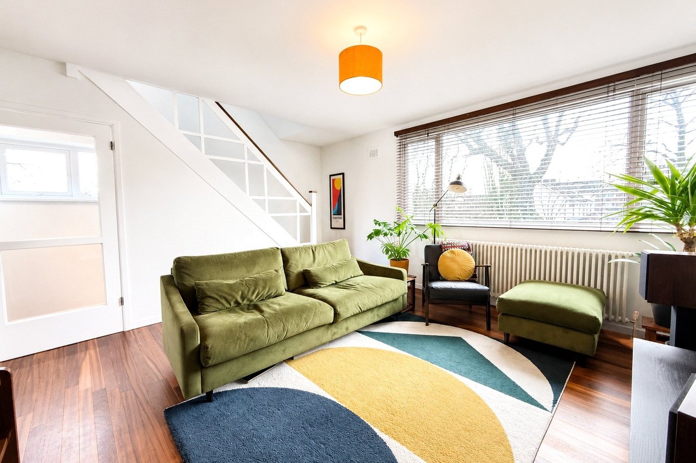 2 bedroom property for sale in London | Robinson Jackson